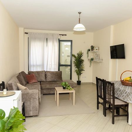 Bay Inn Apartment Sea Front Влёра Экстерьер фото
