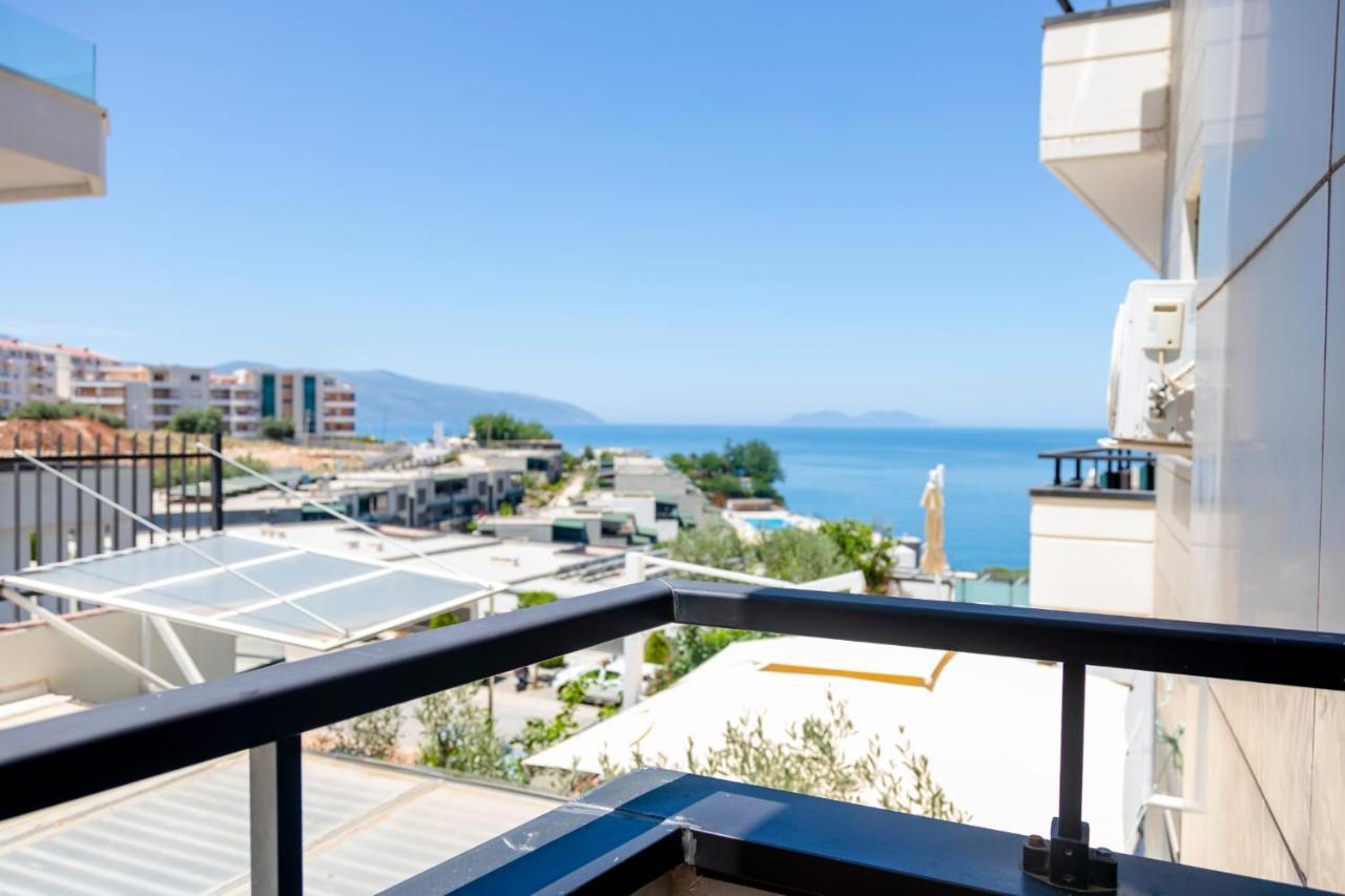 Bay Inn Apartment Sea Front Влёра Экстерьер фото